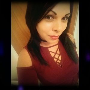 Meet your Posher, Linny